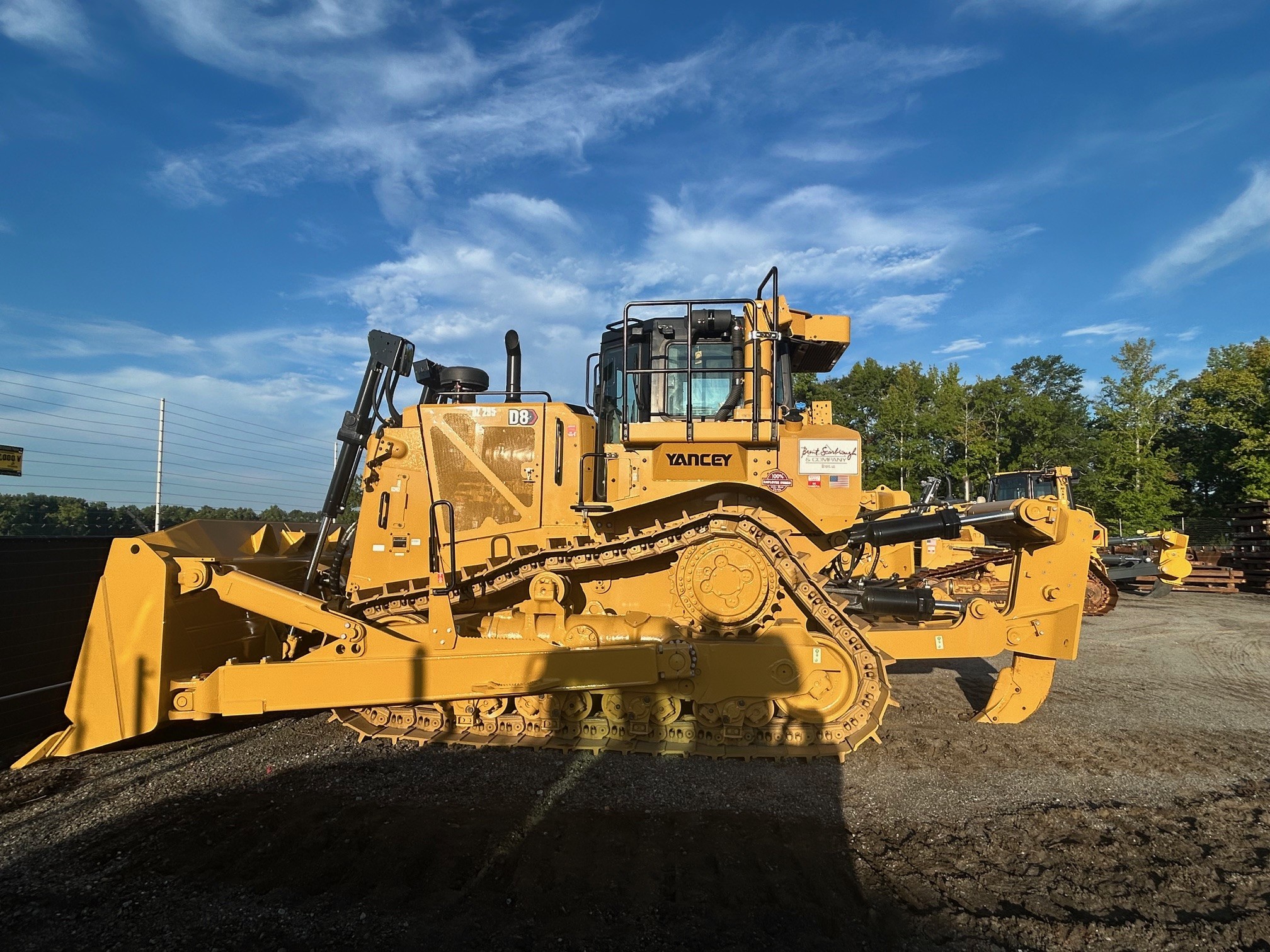 CAT D8