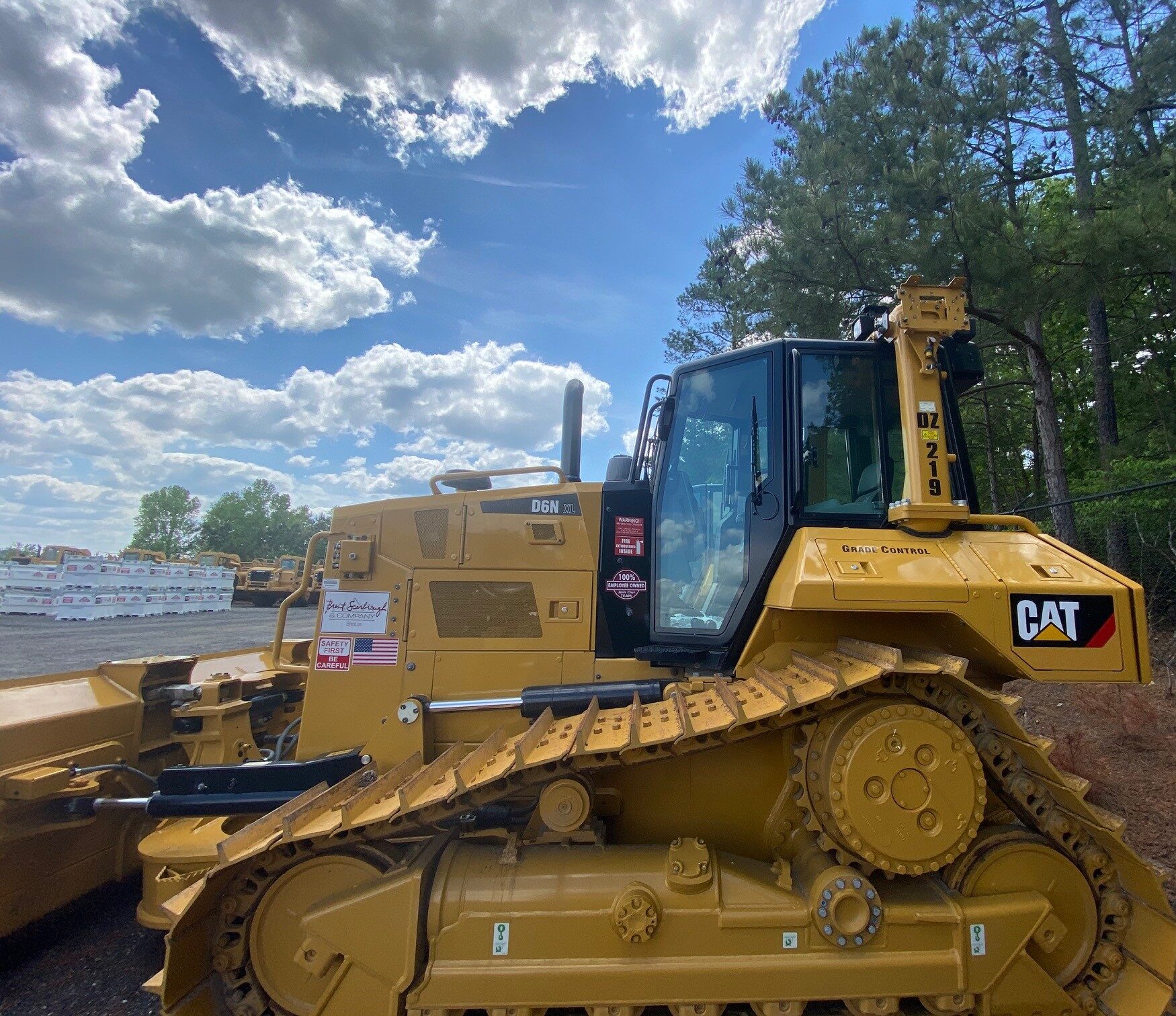 CAT D6N