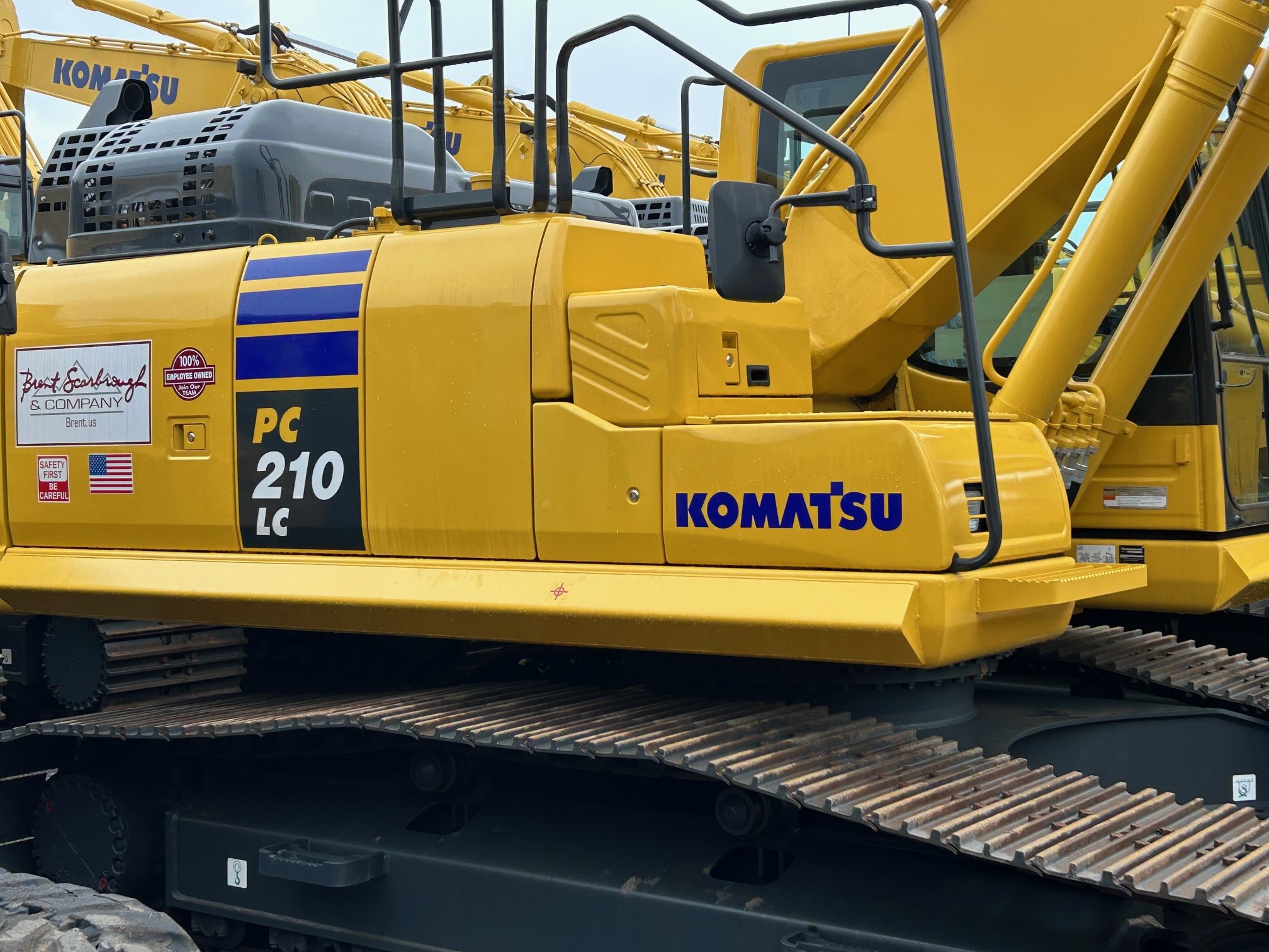 KOMATSU PC210LC